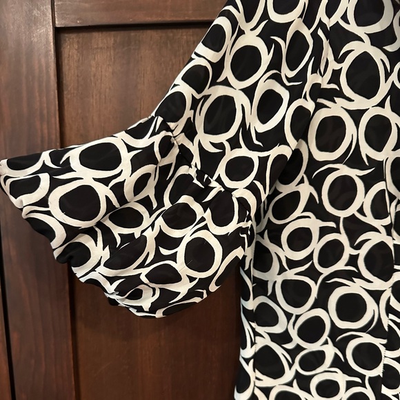 Women’s - 100% Silk - Button down shirt - Top - Blouse - Tie Neck - Picture 2 of 5